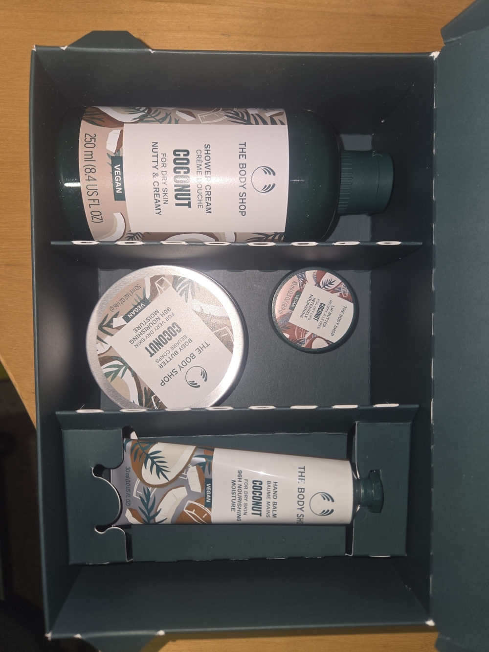 The Body Shop Coconut Bath & Body Gift Set